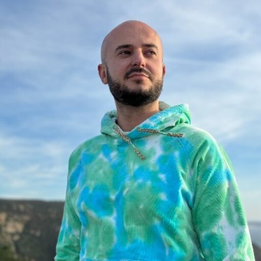 Anton Medviediev's avatar